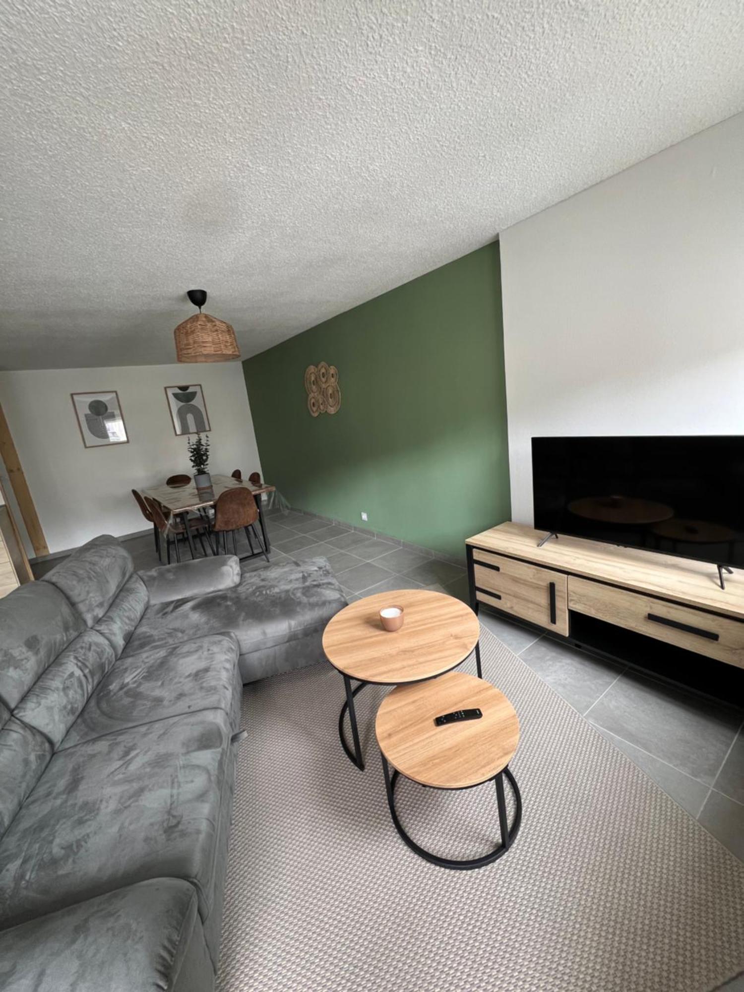 Spacieux Et Confortable - Centre Ville De Briancon - Serre-Chevalier - Garage Et Wifi エクステリア 写真