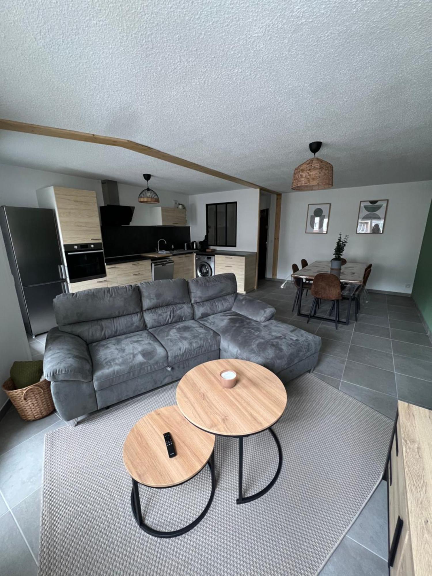 Spacieux Et Confortable - Centre Ville De Briancon - Serre-Chevalier - Garage Et Wifi エクステリア 写真